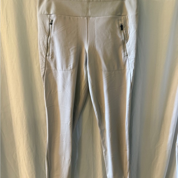 althleta women’s Cream High-Waisted Peak hybrid fleece tight leggings - Picture 3 of 10